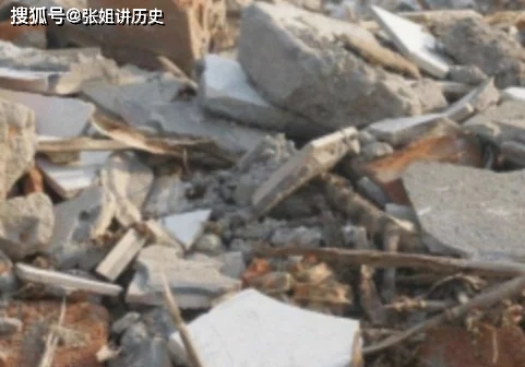 水泥里的建筑垃圾，揭示问题与挑战
