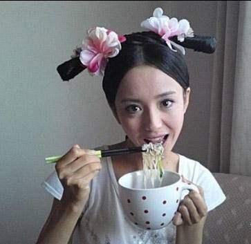 剧组吃盒饭的日常与背后故事