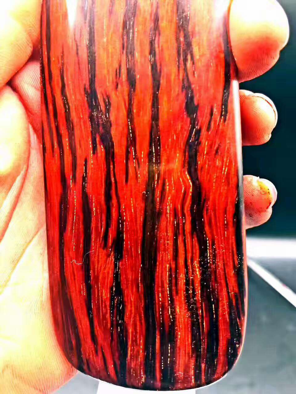 小叶紫檀的木纹，解读自然纹理之美的独特篇章