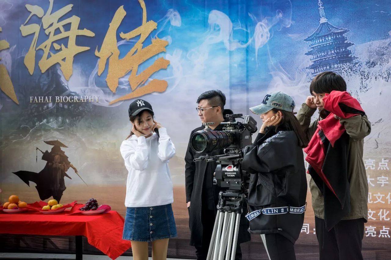 大时代剧组，铸就辉煌影视传奇的幕后英雄