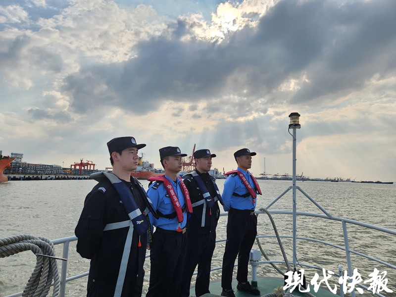长江水上安全信息台，守护江河平安的重要力量