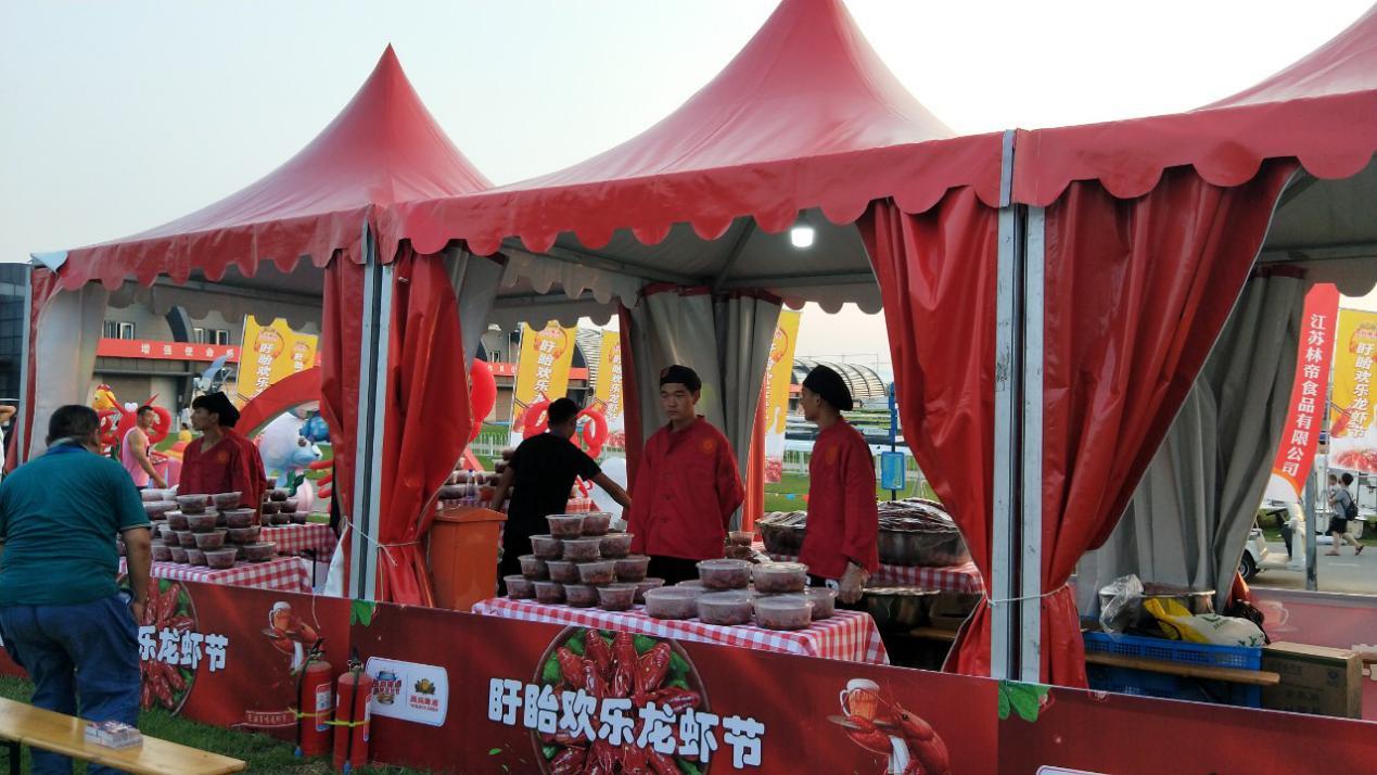 解暑饮料，清凉消夏的饮品世界