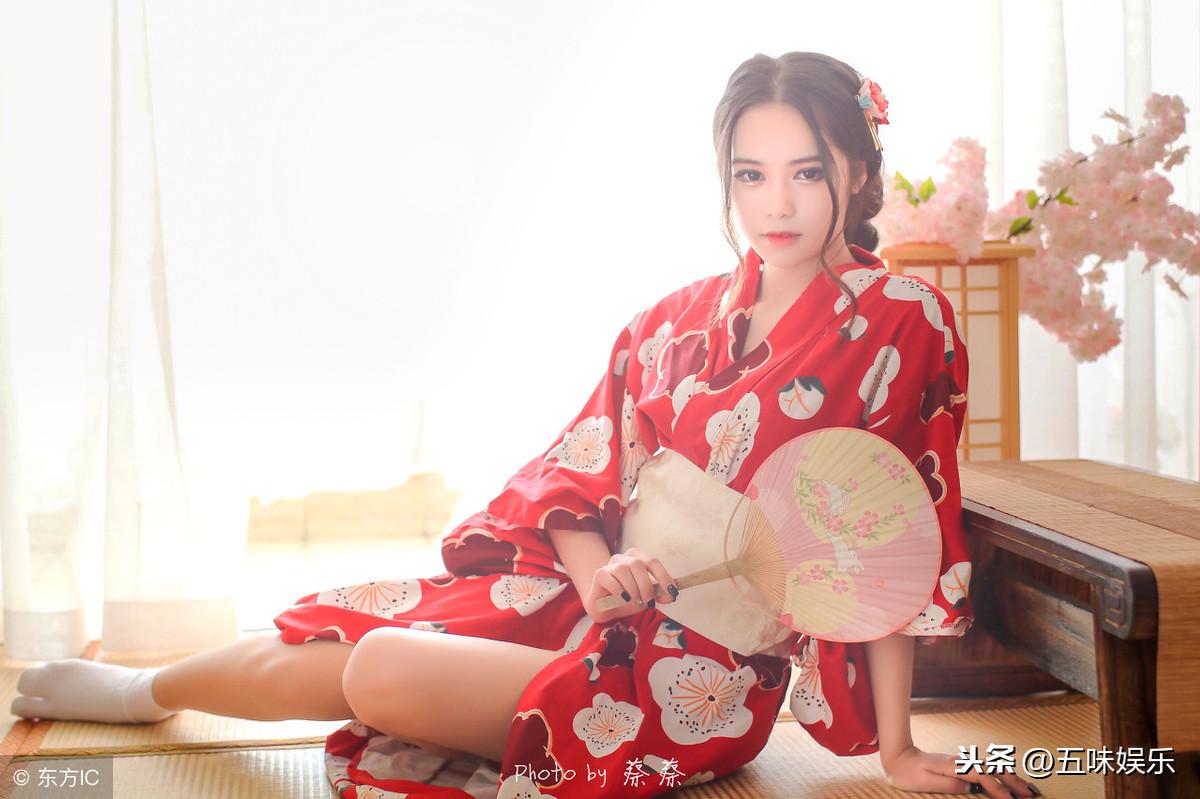 杨洋请悟空传剧组吃饭，星光下的美食与情谊交织之夜