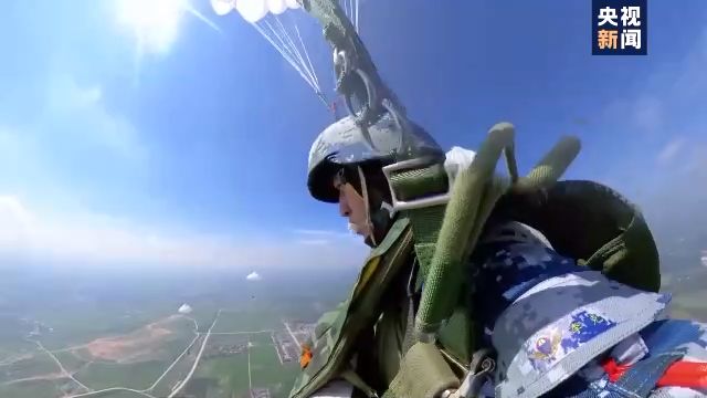 伞兵太空空降风险