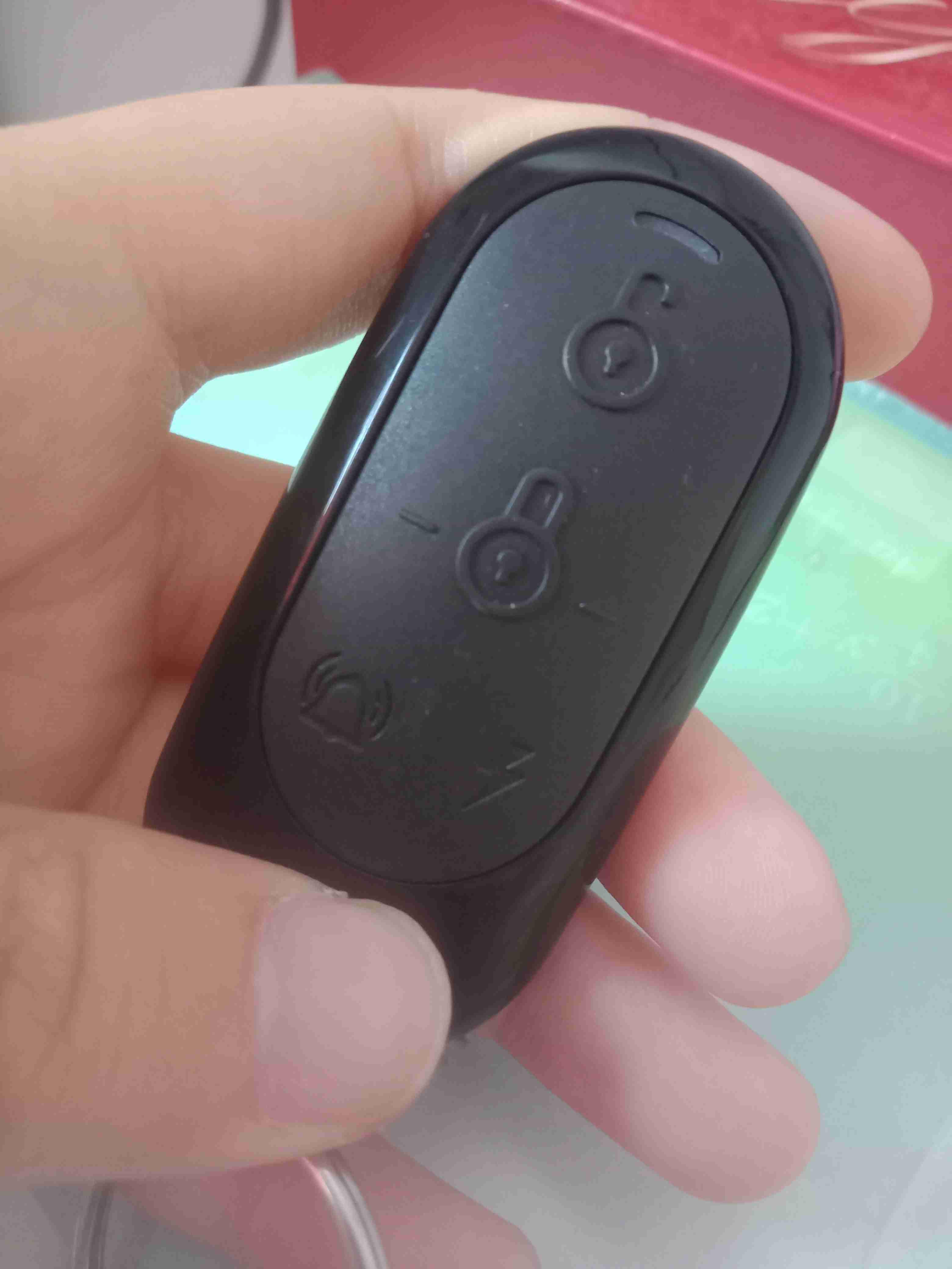 电动遥控车遥控器使用方法详解