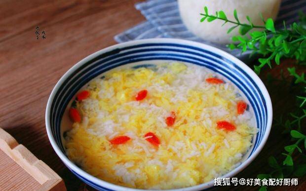 江米甜酒蛋花汤，一道美味佳肴的做法