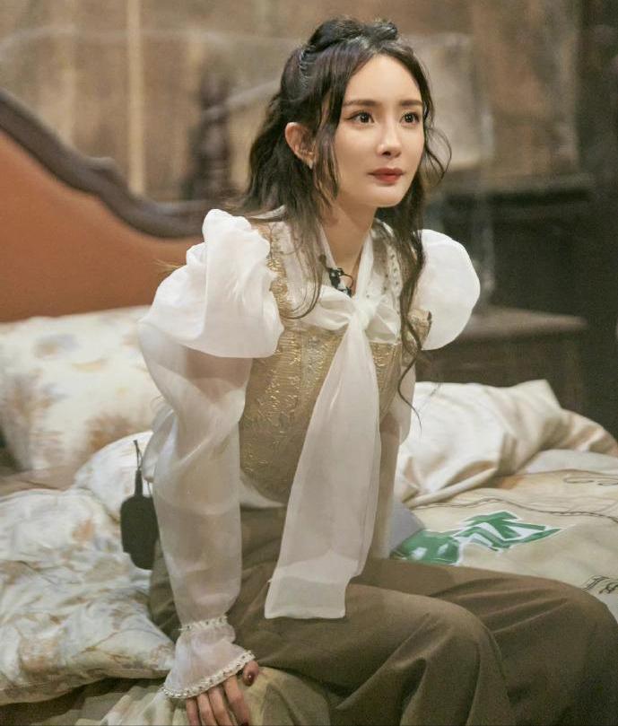 狐妖小红娘与表情包，跨越次元的情感交流