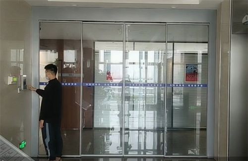 铜川欧尼克自动门，科技与美学的完美结合