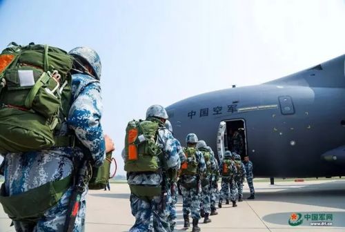 空军伞兵八年退伍费概览