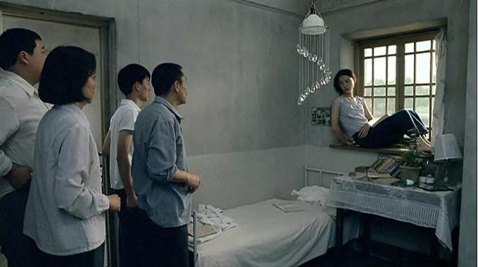 伞兵水壶与武警水壶，军事水壶的演变与特色